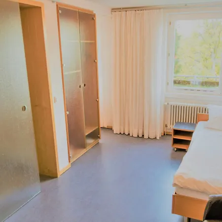 Katholische Akademie Der Erzdioezese Hotel *